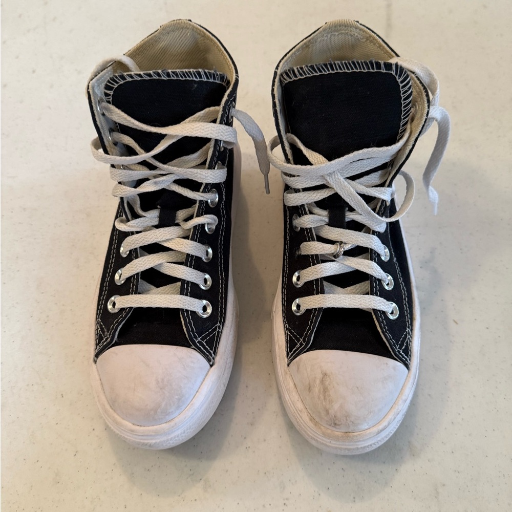 Converse Black and White High-Top